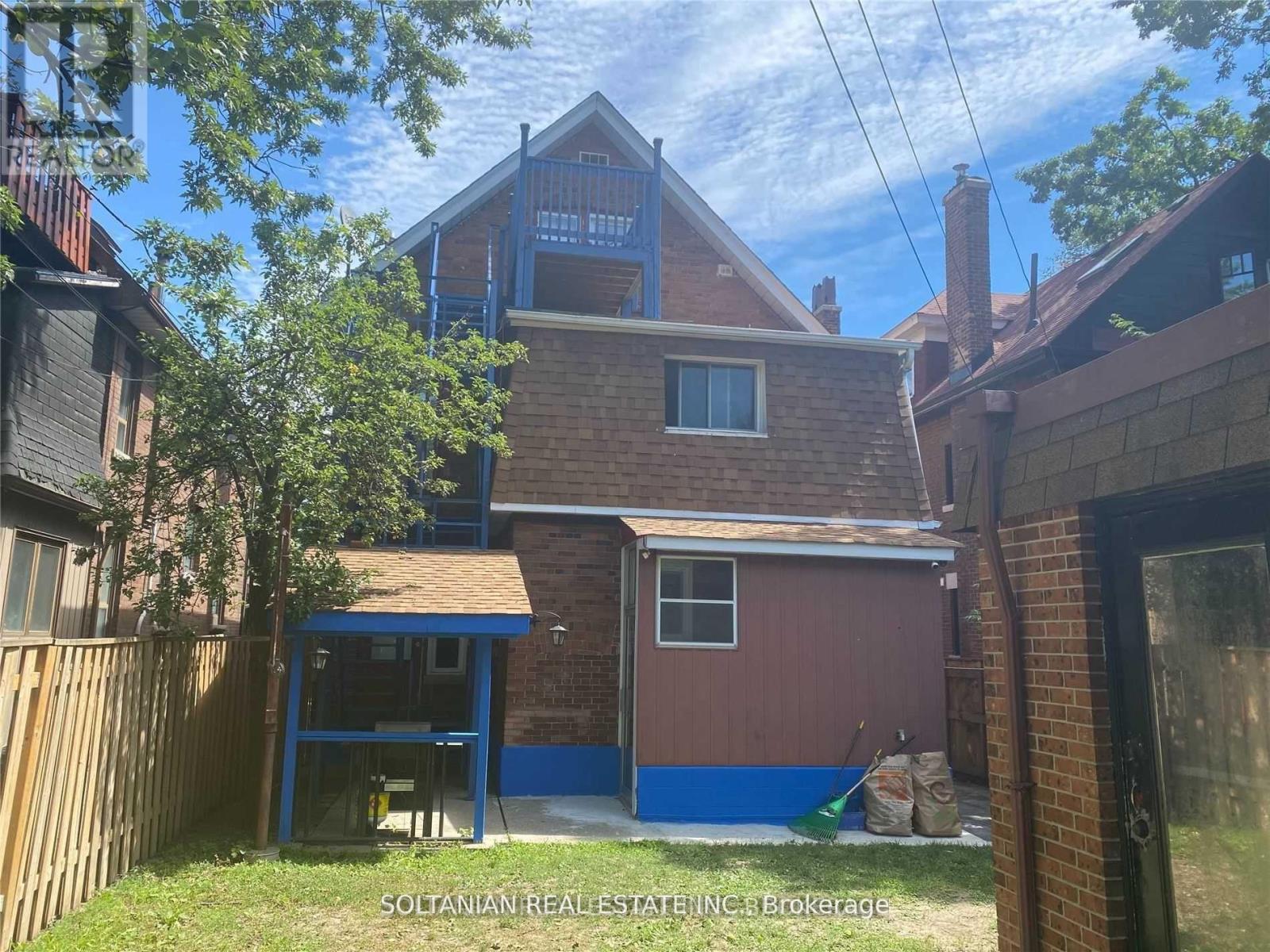 Property at 4 GLENHOLME AVENUE image 2