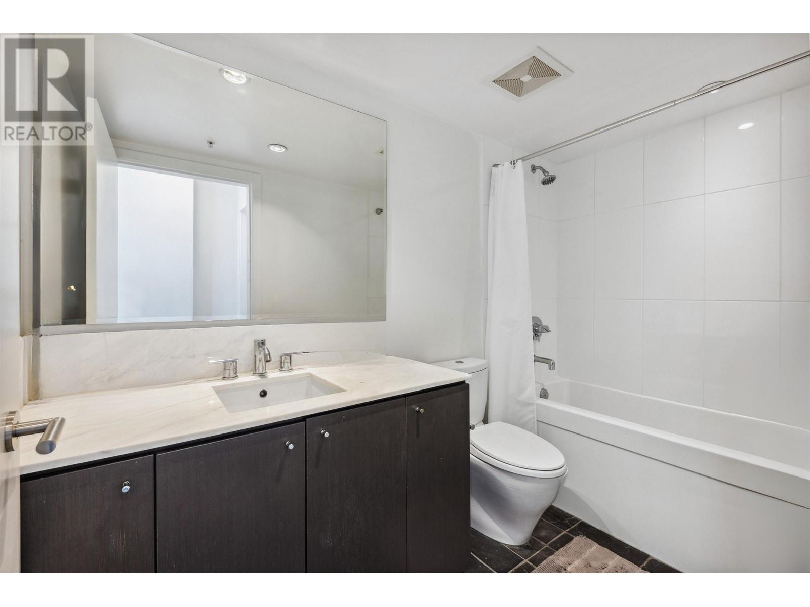 Listing Picture 13 of 28 : 607 522 W 8TH AVENUE, Vancouver / 溫哥華 - 魯藝地產 Yvonne Lu Group - MLS Medallion Club Member