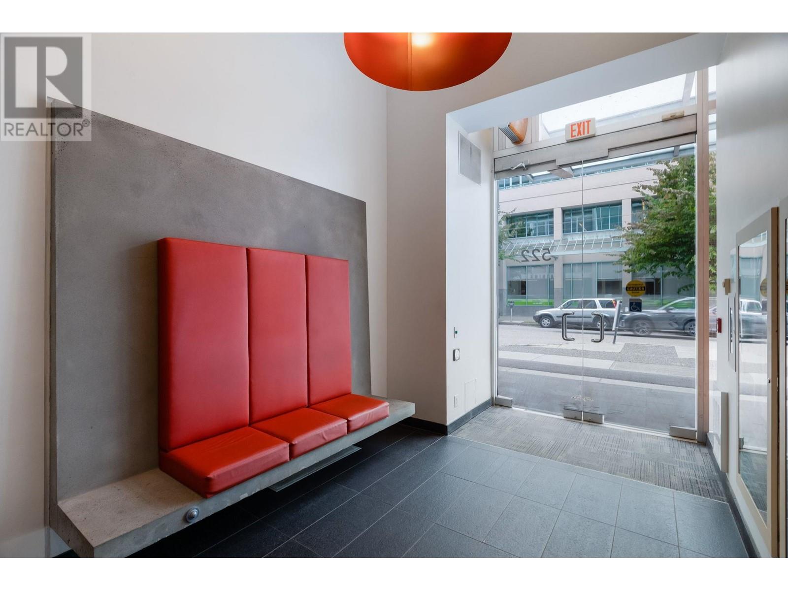 Listing Picture 20 of 28 : 607 522 W 8TH AVENUE, Vancouver / 溫哥華 - 魯藝地產 Yvonne Lu Group - MLS Medallion Club Member