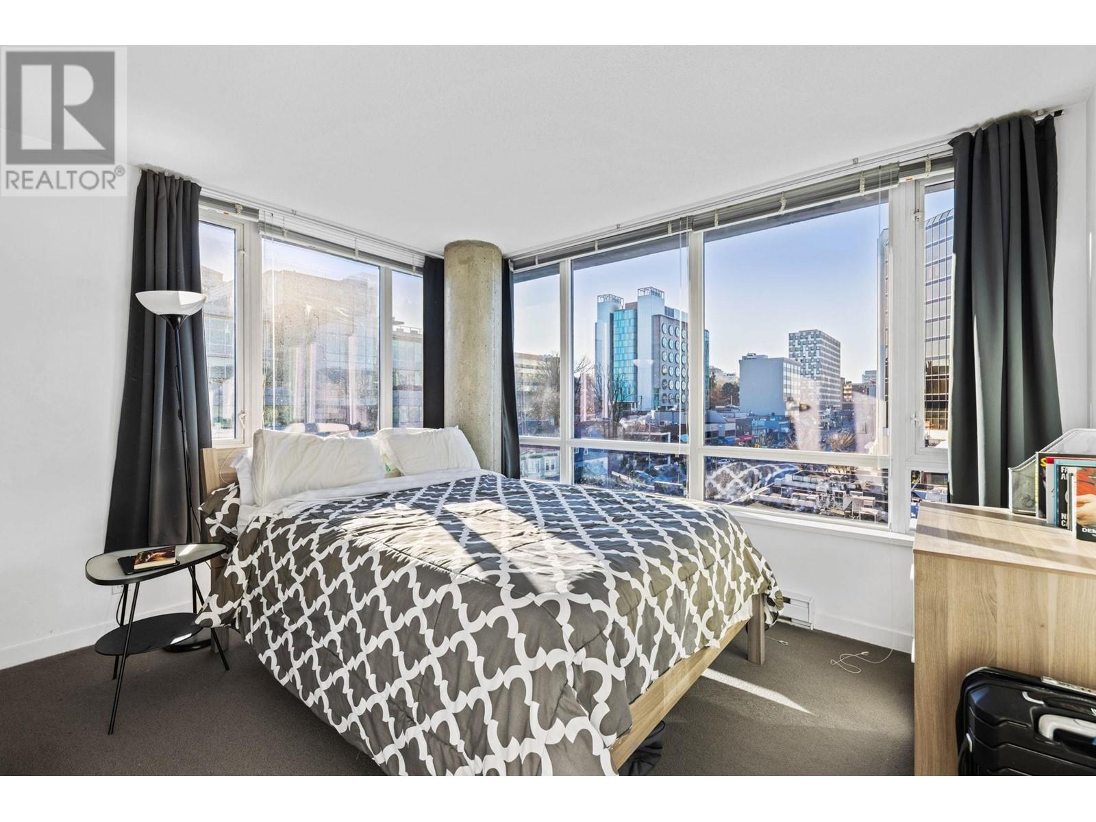 Listing Picture 8 of 28 : 607 522 W 8TH AVENUE, Vancouver / 溫哥華 - 魯藝地產 Yvonne Lu Group - MLS Medallion Club Member