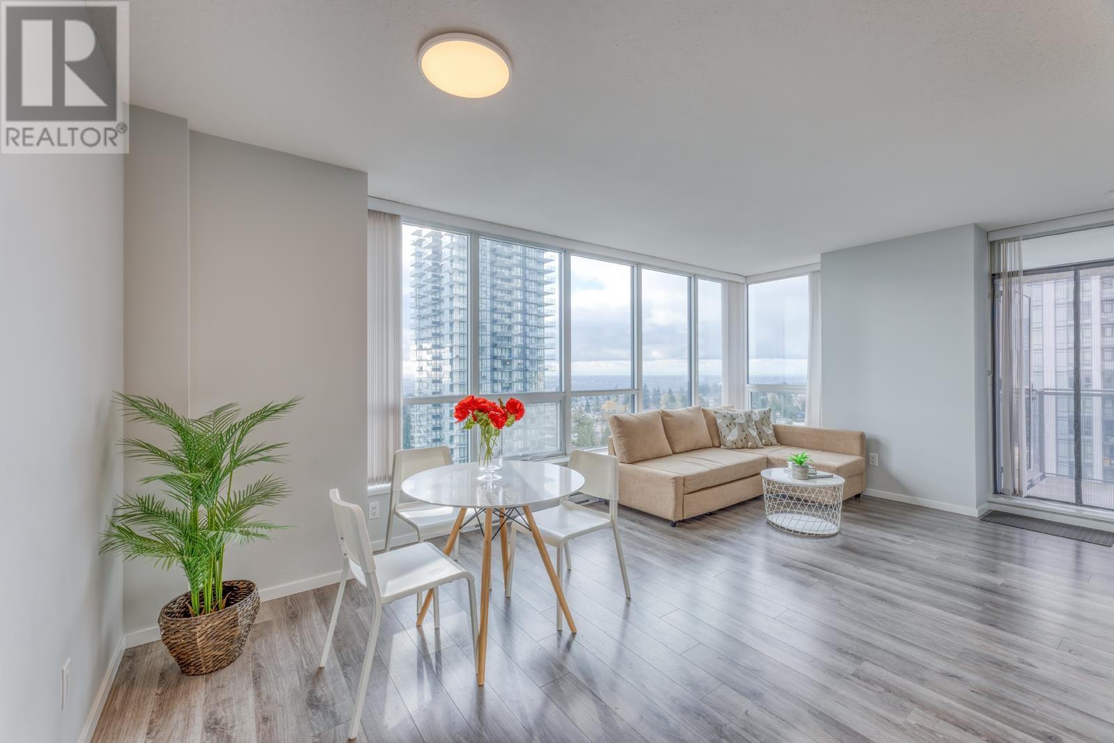 Listing Picture 5 of 27 : 1801 6638 DUNBLANE AVENUE, Burnaby / 本拿比 - 魯藝地產 Yvonne Lu Group - MLS Medallion Club Member