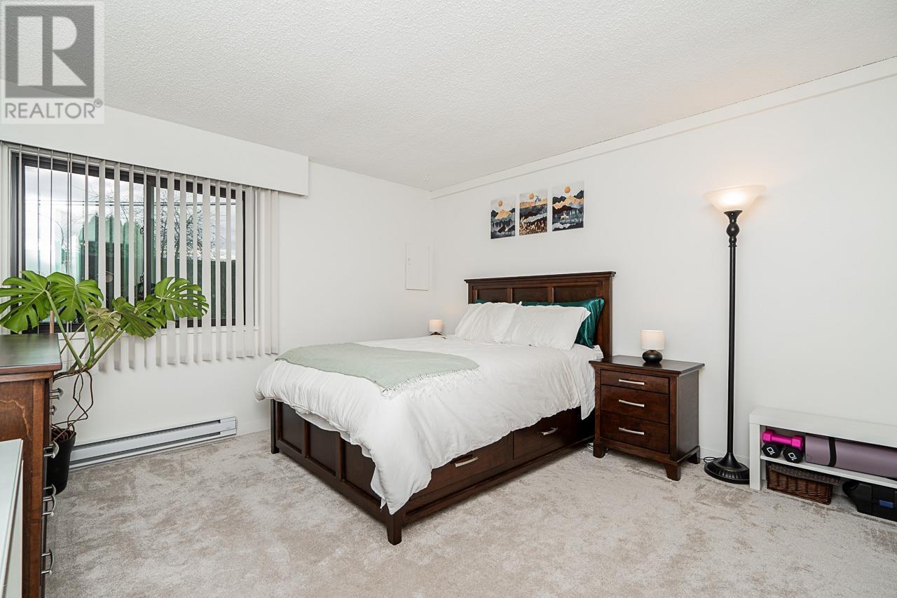 Listing Picture 17 of 33 : 115 11791 KING ROAD, Richmond / 烈治文 - 魯藝地產 Yvonne Lu Group - MLS Medallion Club Member