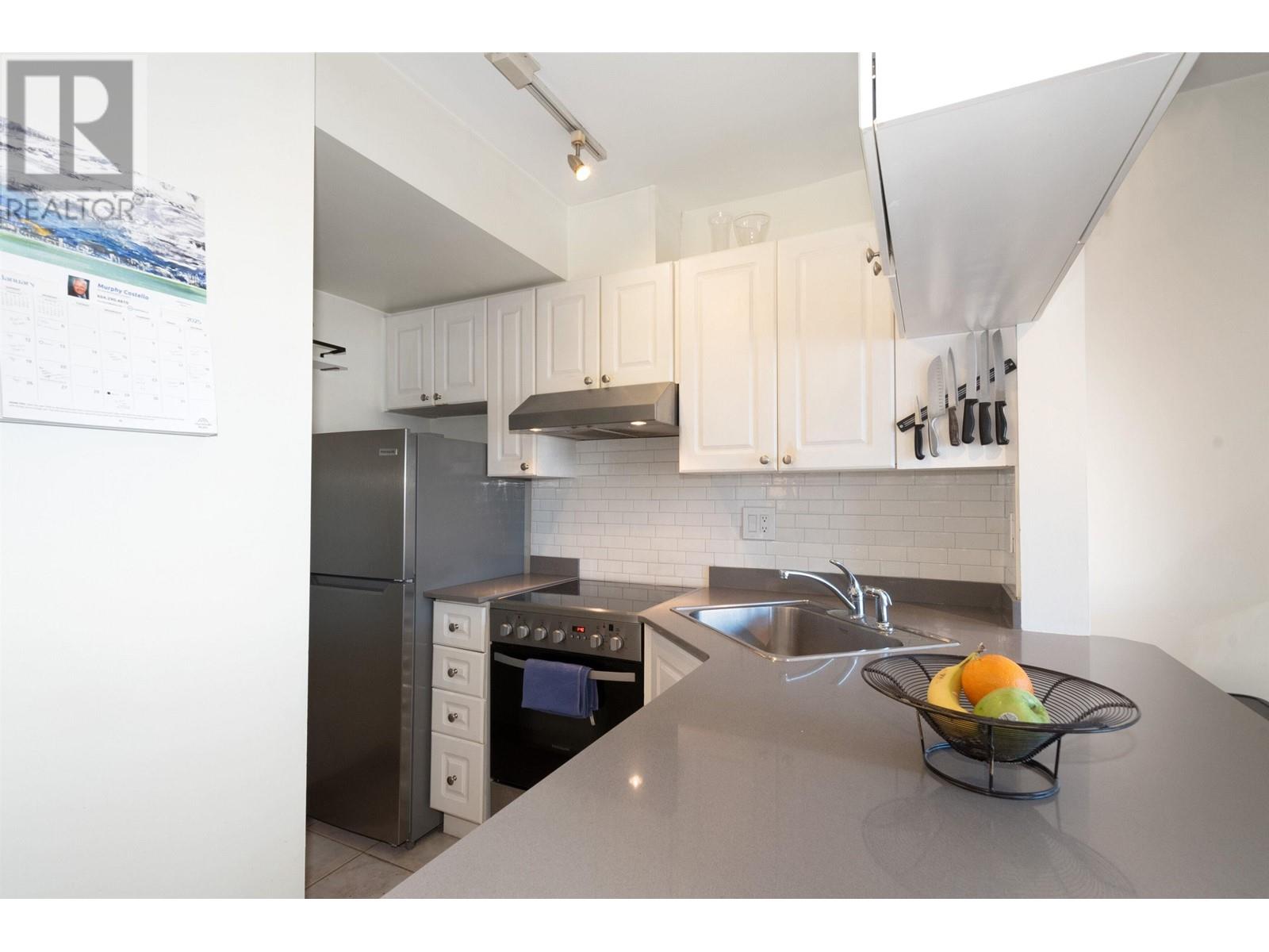 Listing Picture 24 of 40 : 401 2025 STEPHENS STREET, Vancouver / 溫哥華 - 魯藝地產 Yvonne Lu Group - MLS Medallion Club Member