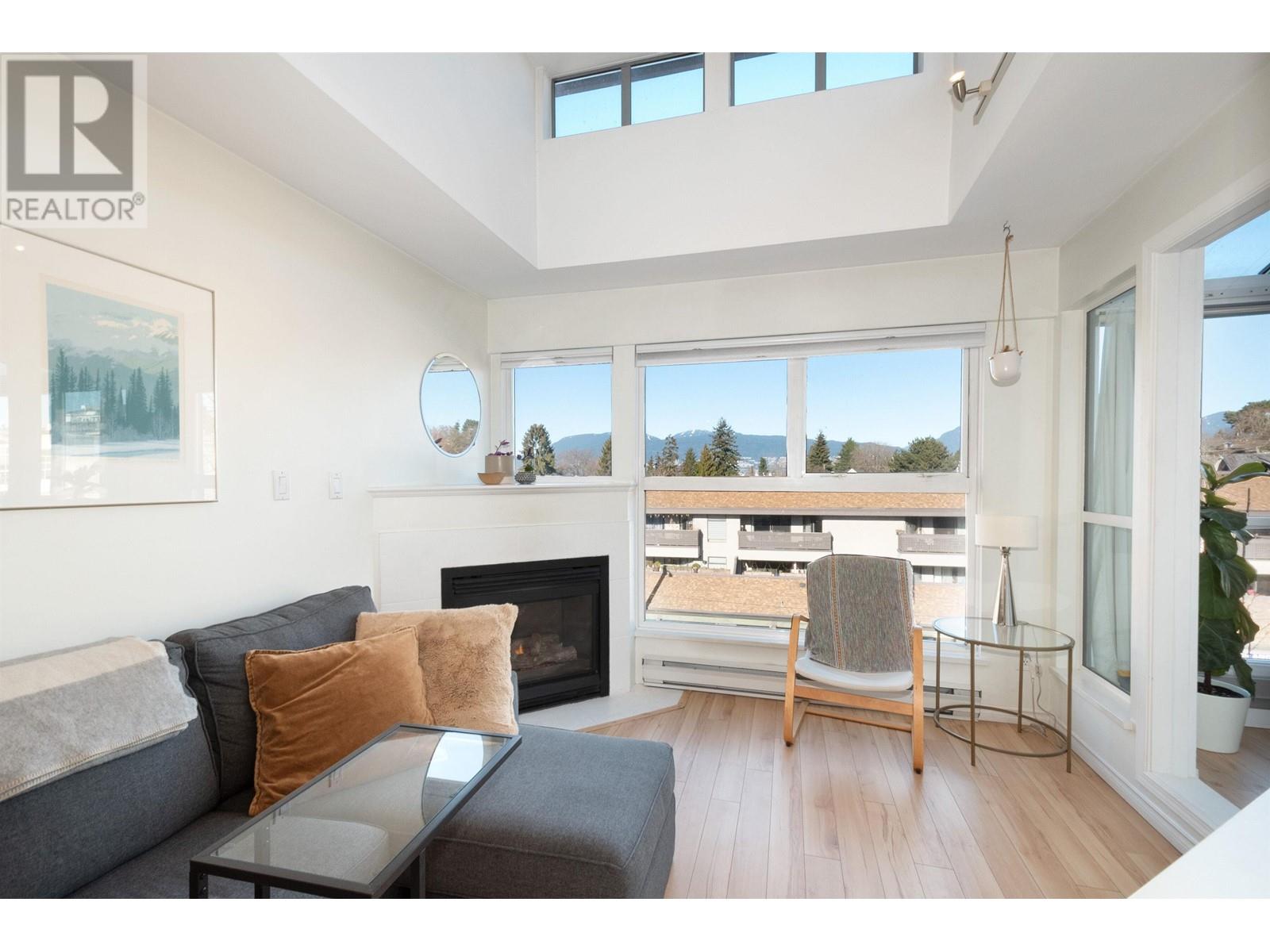 Listing Picture 11 of 40 : 401 2025 STEPHENS STREET, Vancouver / 溫哥華 - 魯藝地產 Yvonne Lu Group - MLS Medallion Club Member