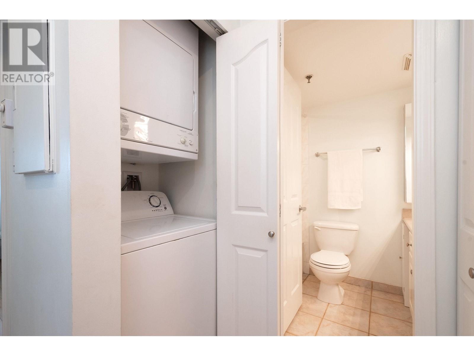 Listing Picture 27 of 40 : 401 2025 STEPHENS STREET, Vancouver / 溫哥華 - 魯藝地產 Yvonne Lu Group - MLS Medallion Club Member