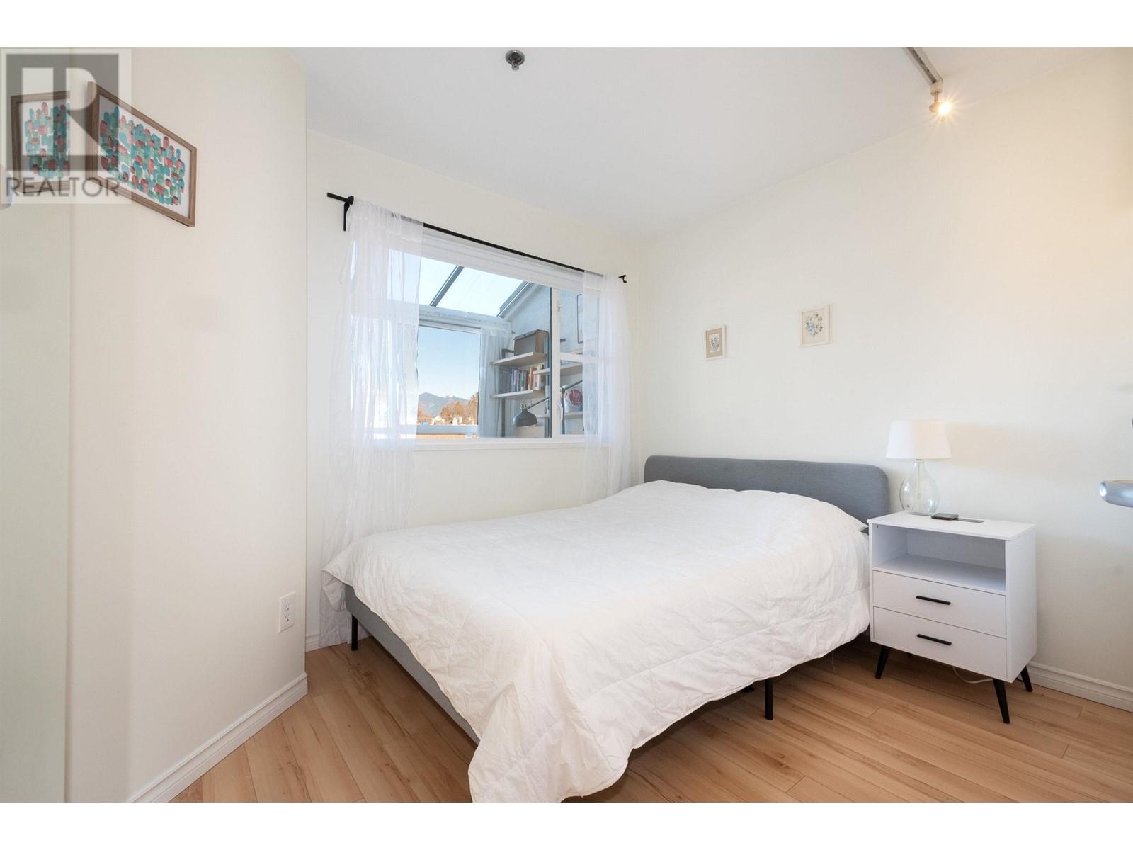 Listing Picture 25 of 40 : 401 2025 STEPHENS STREET, Vancouver / 溫哥華 - 魯藝地產 Yvonne Lu Group - MLS Medallion Club Member