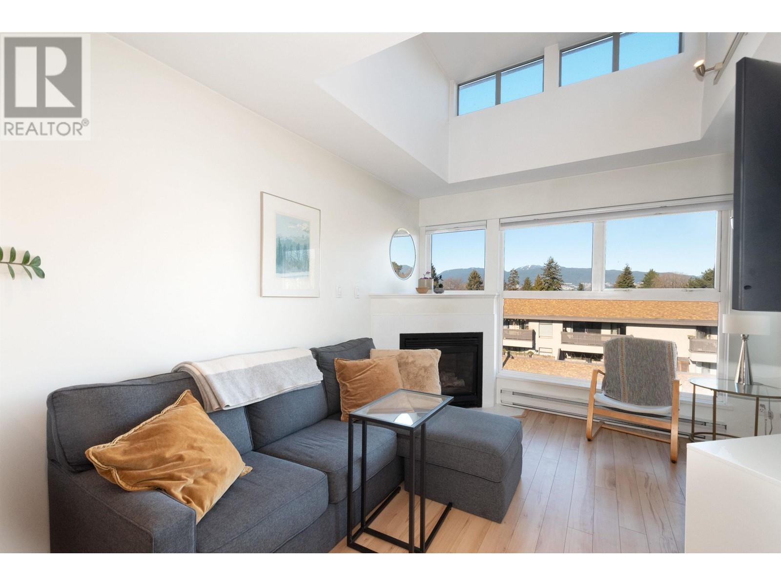 Listing Picture 10 of 40 : 401 2025 STEPHENS STREET, Vancouver / 溫哥華 - 魯藝地產 Yvonne Lu Group - MLS Medallion Club Member