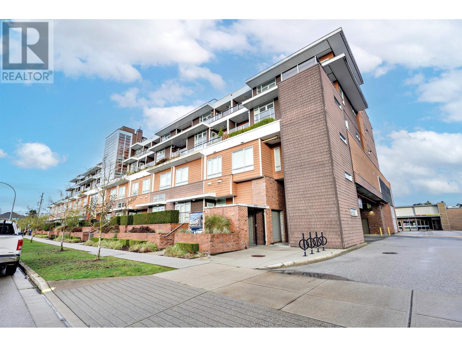 Listing Picture 26 of 29 : 306 10020 DUNOON DRIVE, Richmond / 烈治文 - 魯藝地產 Yvonne Lu Group - MLS Medallion Club Member