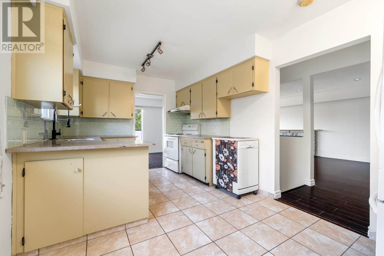 5255 Chambers Street, Vancouver, British Columbia  V5R 3M2 - Photo 6 - R2954861