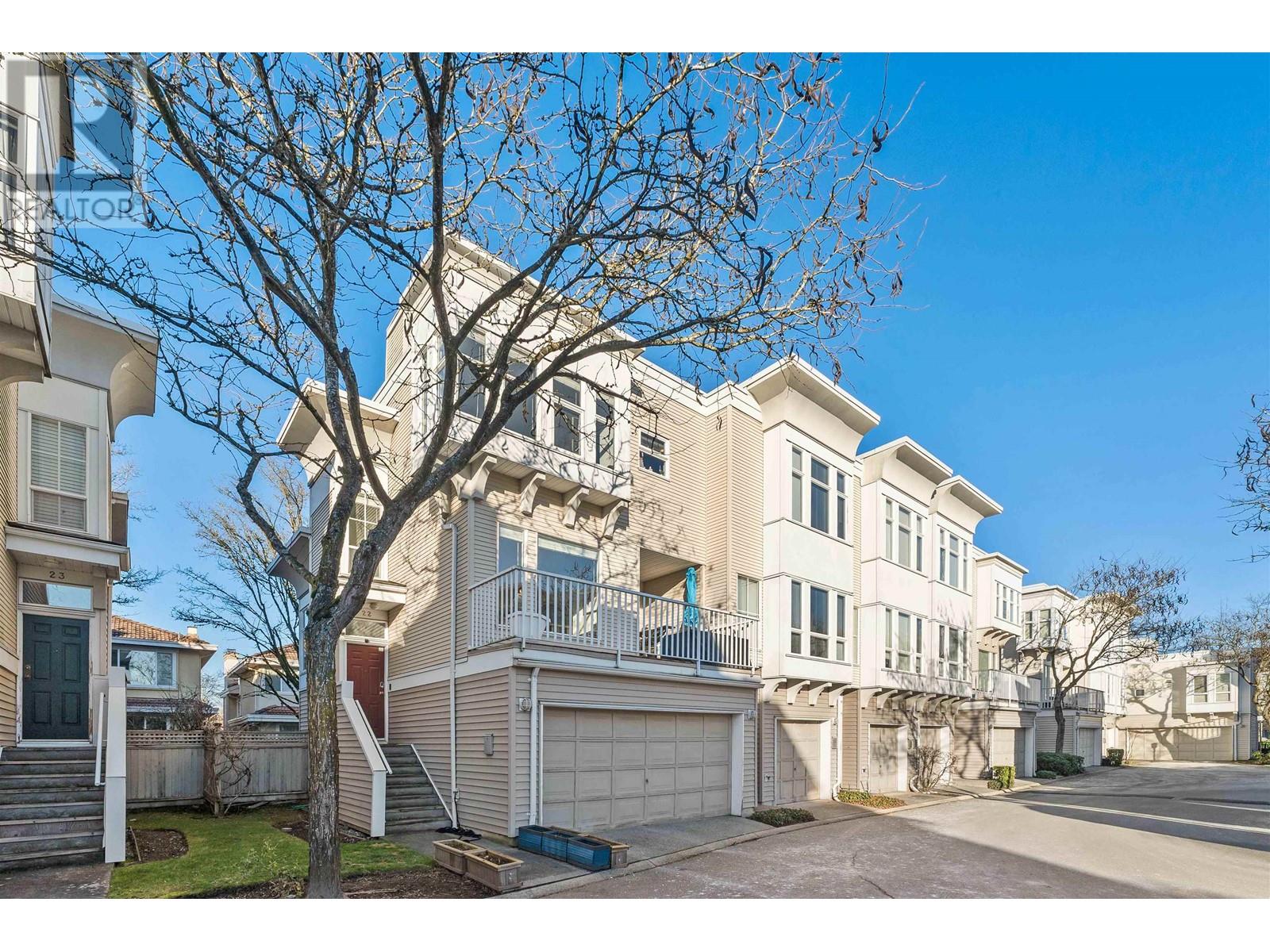 Listing Picture 2 of 27 : 22 12331 MCNEELY DRIVE, Richmond / 烈治文 - 魯藝地產 Yvonne Lu Group - MLS Medallion Club Member