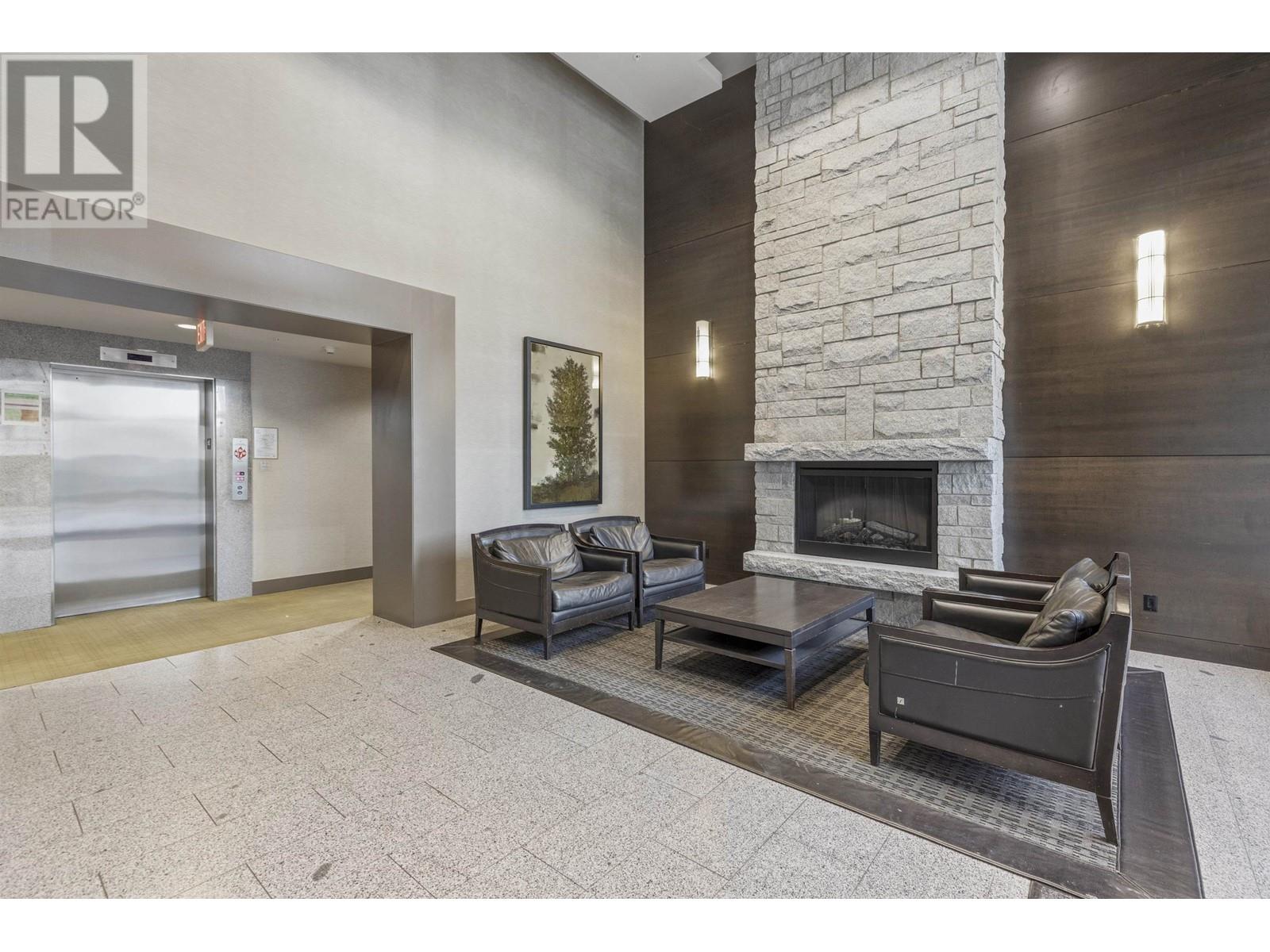 Listing Picture 38 of 40 : 302 6080 IONA DRIVE, Vancouver / 溫哥華 - 魯藝地產 Yvonne Lu Group - MLS Medallion Club Member