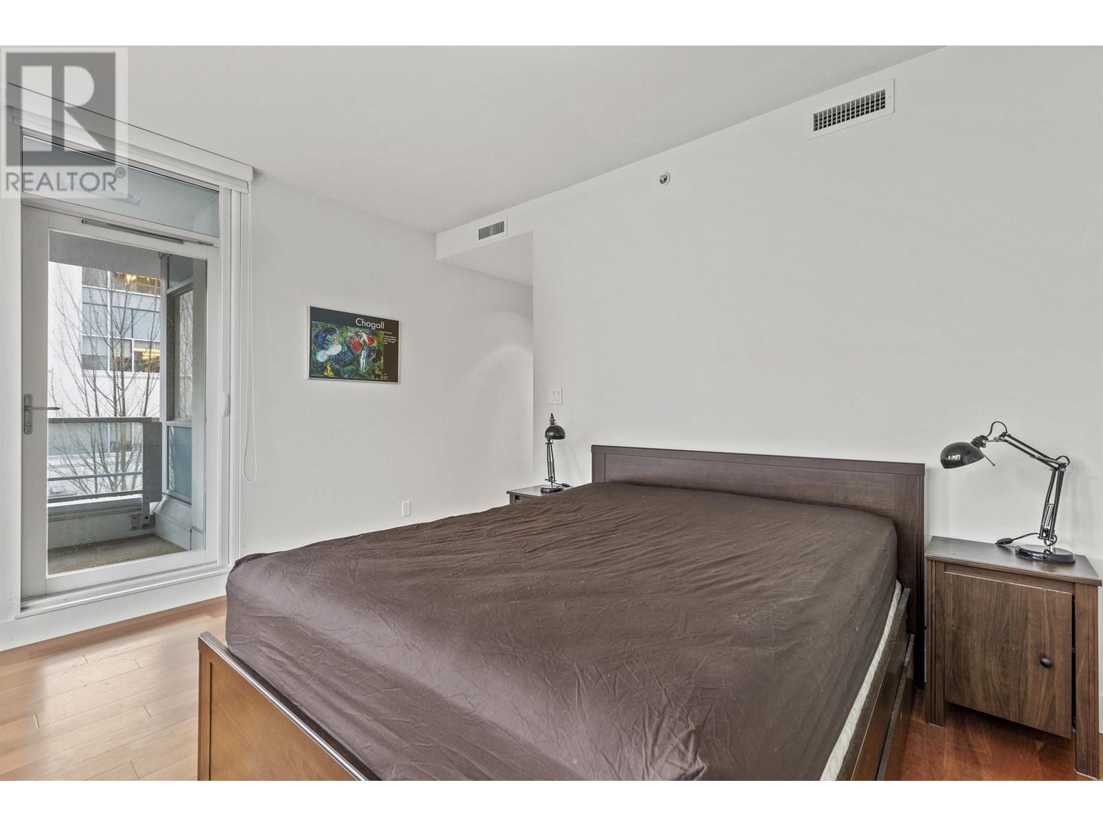 Listing Picture 22 of 40 : 302 6080 IONA DRIVE, Vancouver / 溫哥華 - 魯藝地產 Yvonne Lu Group - MLS Medallion Club Member