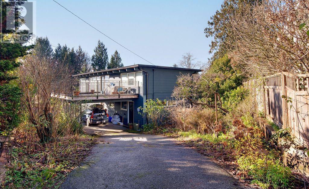 Property at 1764 OTTAWA PLACE image 1