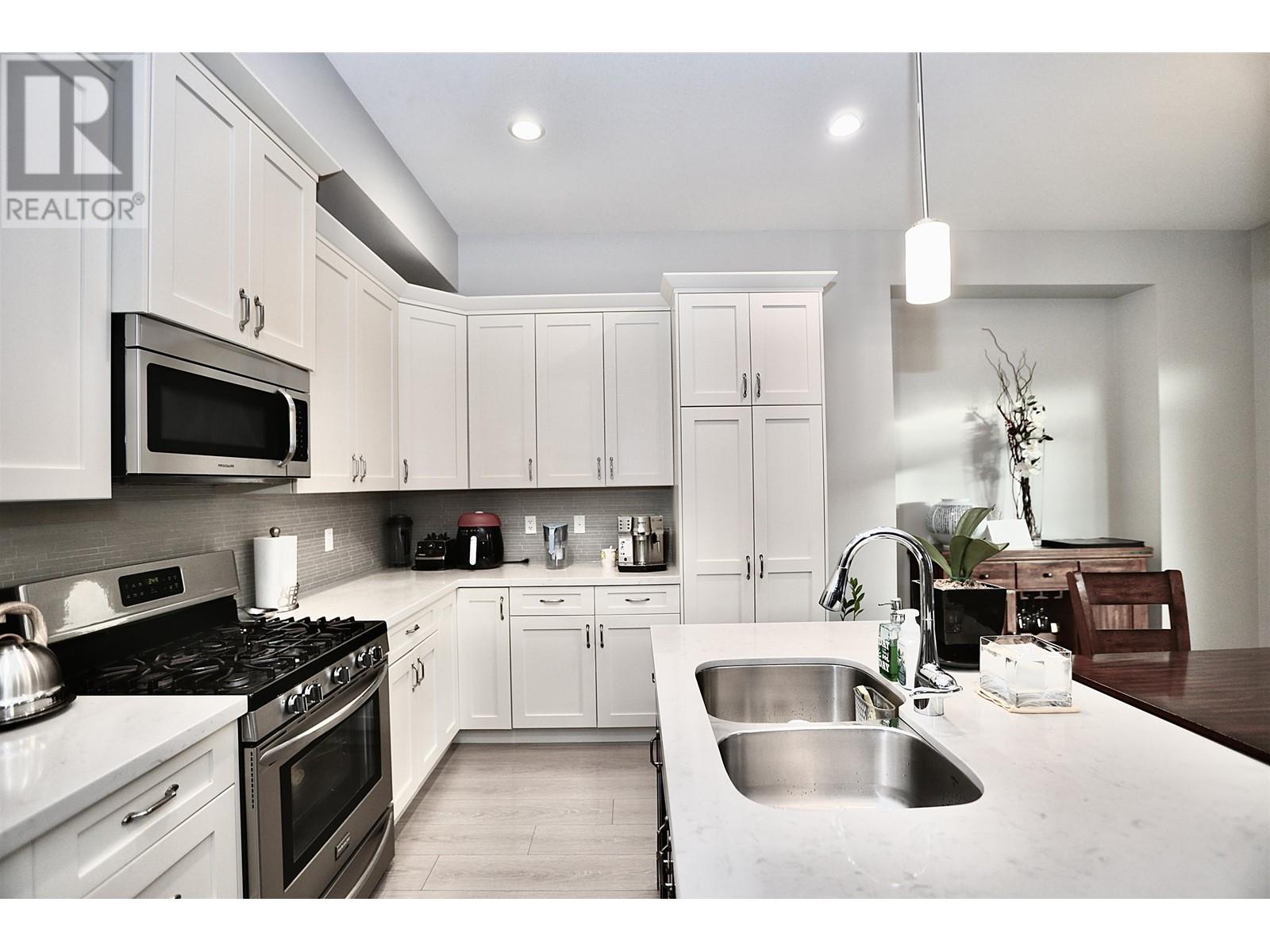 24442 113 Avenue, Maple Ridge, British Columbia  V2W 5H4 - Photo 5 - R2960390