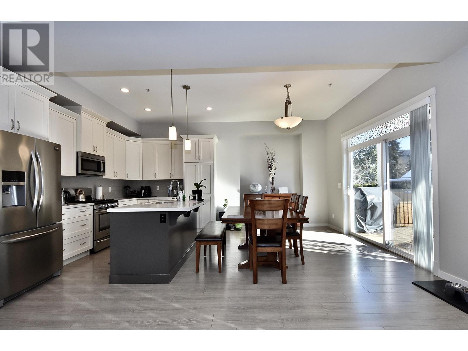 24442 113 Avenue, Maple Ridge, British Columbia  V2W 5H4 - Photo 6 - R2960390
