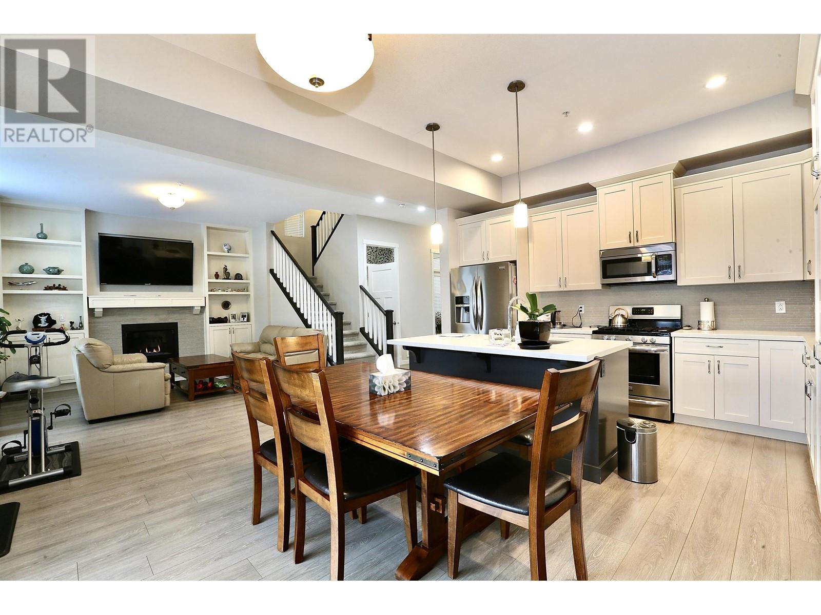 24442 113 Avenue, Maple Ridge, British Columbia  V2W 5H4 - Photo 4 - R2960390