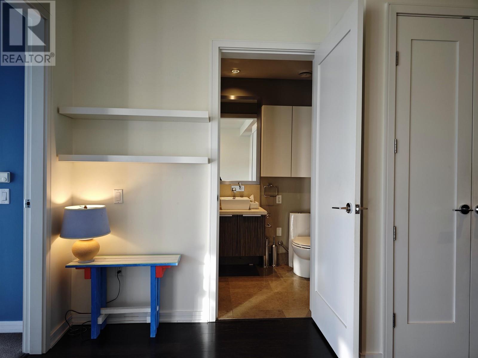 Listing Picture 10 of 10 : 601 1616 COLUMBIA STREET, Vancouver / 溫哥華 - 魯藝地產 Yvonne Lu Group - MLS Medallion Club Member