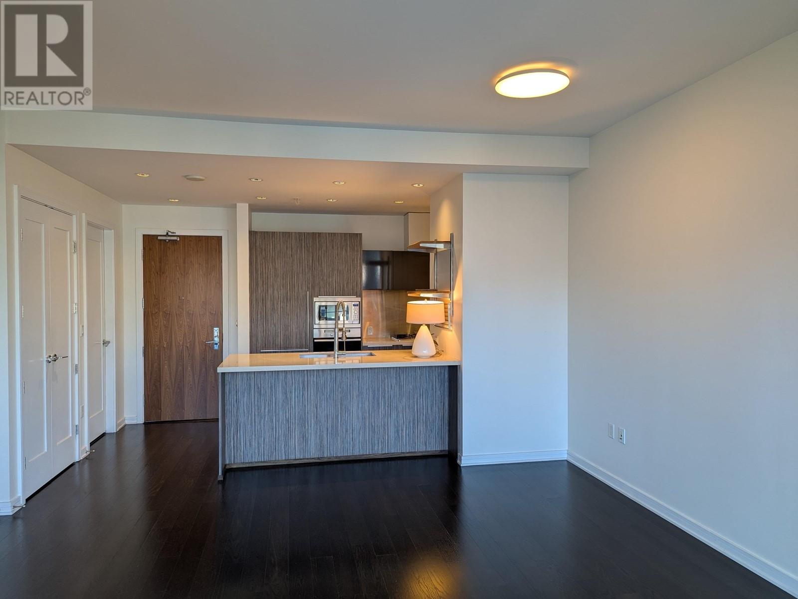 Listing Picture 9 of 10 : 601 1616 COLUMBIA STREET, Vancouver / 溫哥華 - 魯藝地產 Yvonne Lu Group - MLS Medallion Club Member