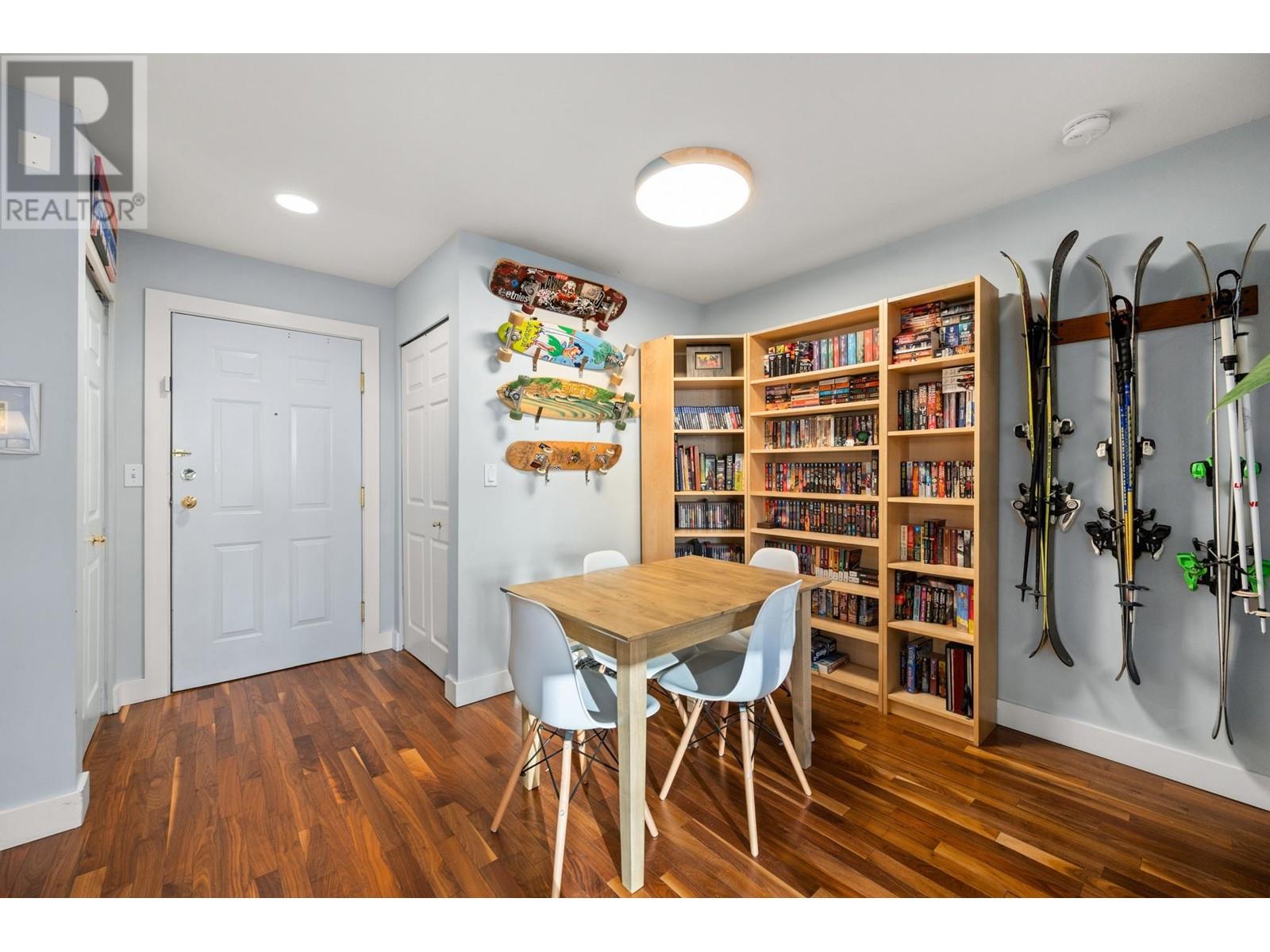 308 128 W 8 Street, North Vancouver, British Columbia V7M 3M1 - Photo 11 - R2960670