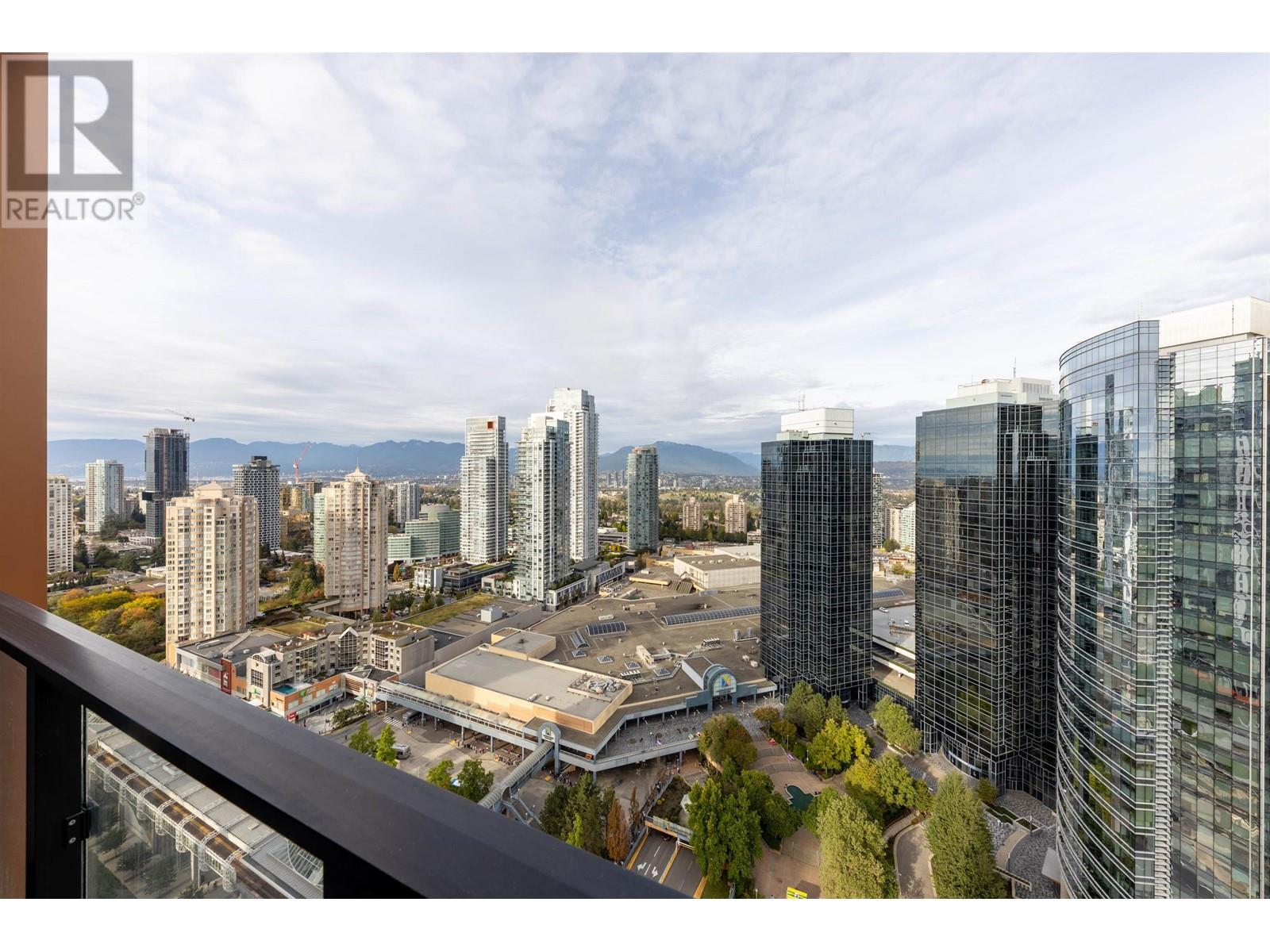 Listing Picture 14 of 39 : 2801 6511 SUSSEX AVENUE, Burnaby / 本拿比 - 魯藝地產 Yvonne Lu Group - MLS Medallion Club Member