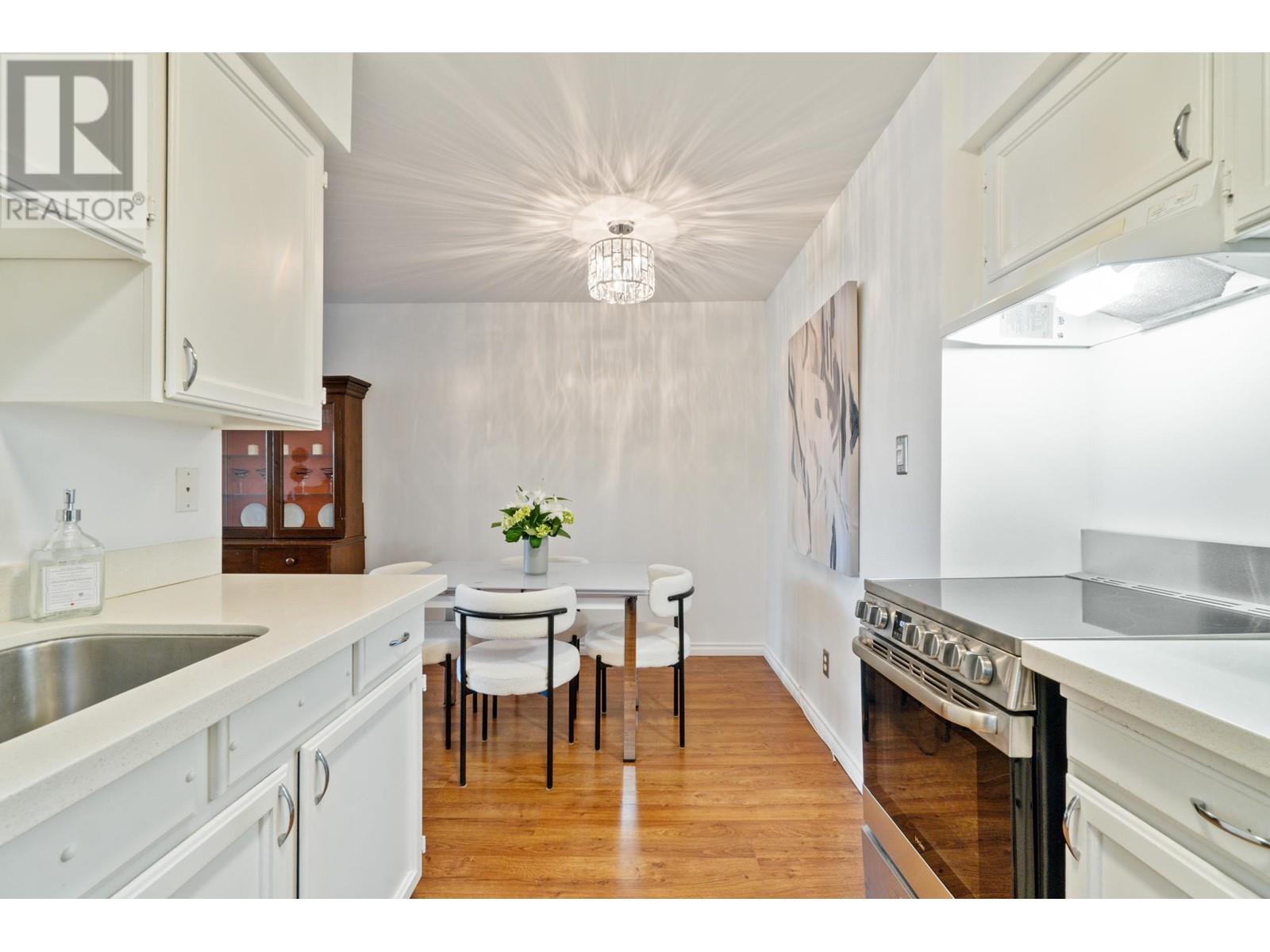 201 1825 W 8th Avenue, Vancouver, British Columbia  V6J 1V9 - Photo 13 - R2960678