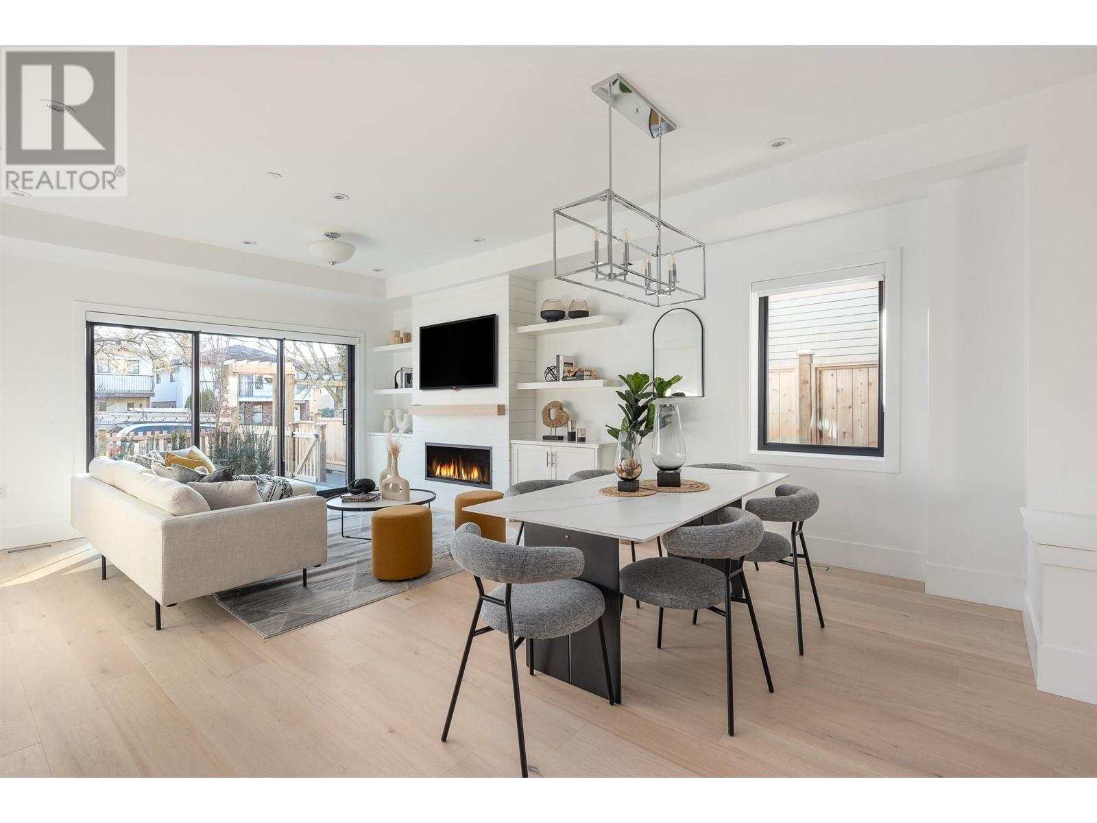 1073 E 22nd Avenue, Vancouver, British Columbia  V0V 0V0 - Photo 1 - R2960702