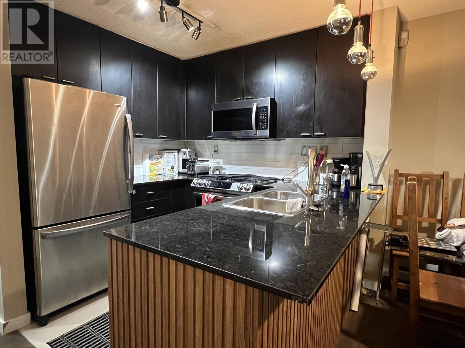 506 39 Sixth Street, New Westminster, British Columbia V3L 0B3 - Photo 4 - R2960100