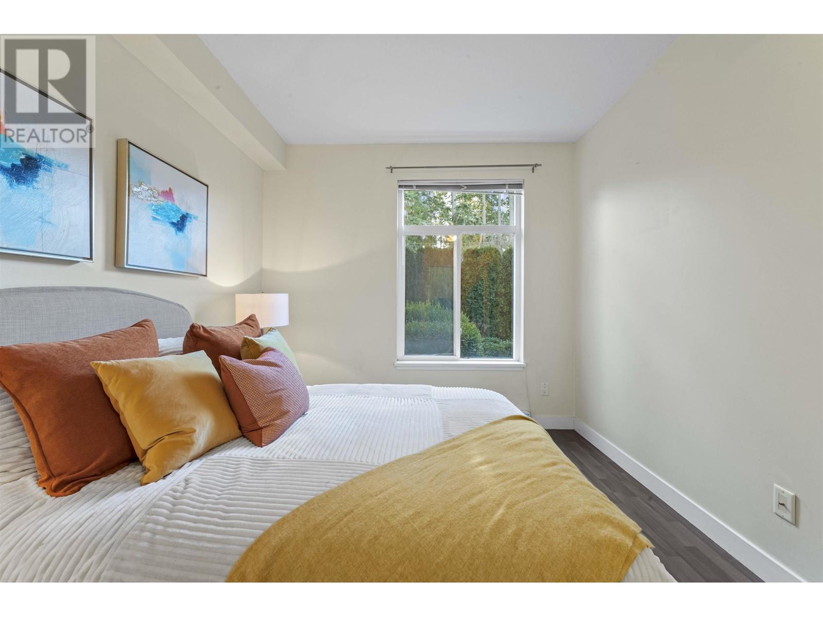 Listing Picture 13 of 24 : 105 5692 KINGS ROAD, Vancouver / 溫哥華 - 魯藝地產 Yvonne Lu Group - MLS Medallion Club Member