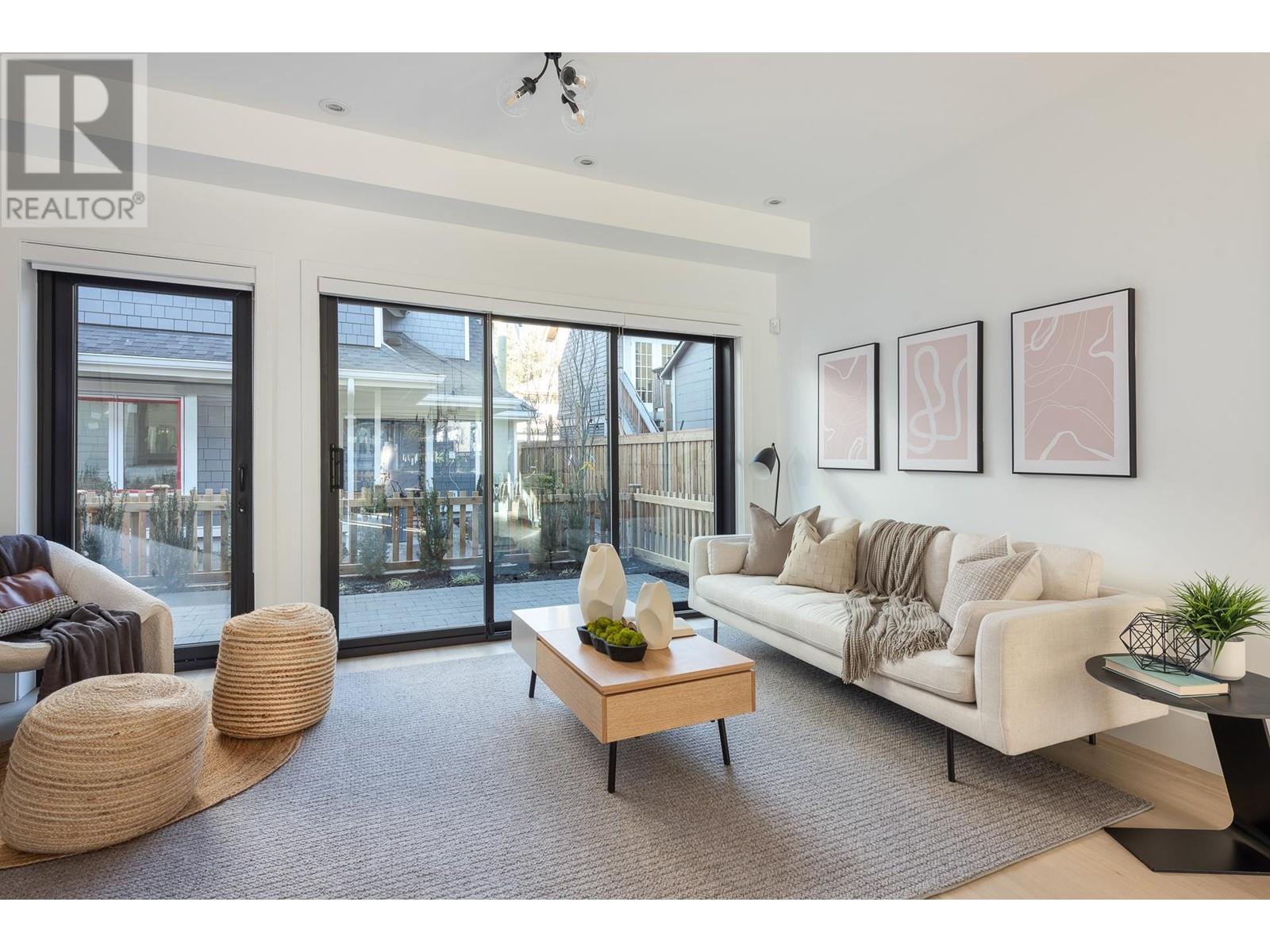 1075 E 22nd Avenue, Vancouver, British Columbia  V5V 1W2 - Photo 4 - R2960719