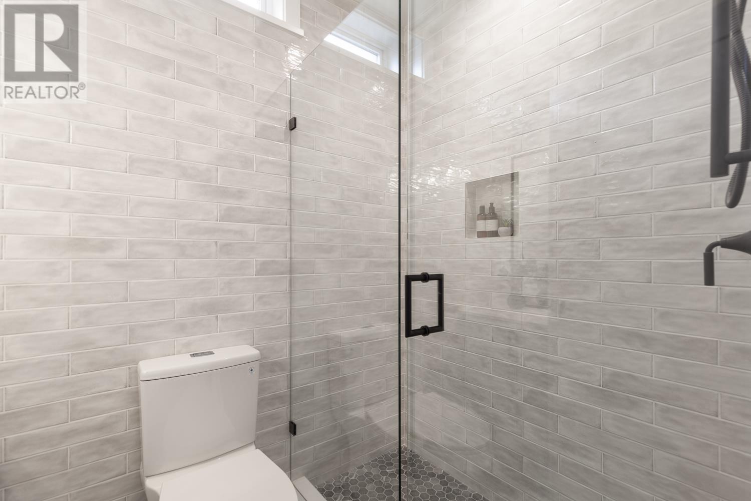 1071 Semlin Drive, Vancouver, British Columbia  V5L 2N6 - Photo 13 - R2960736