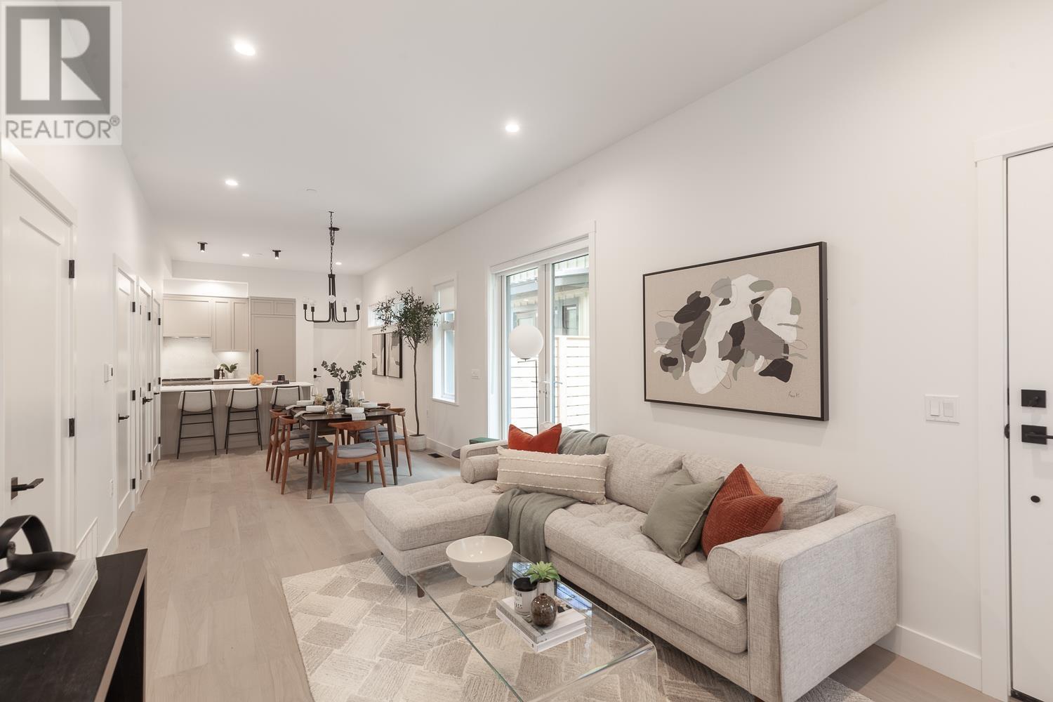 Property at 1071 SEMLIN DRIVE image 3