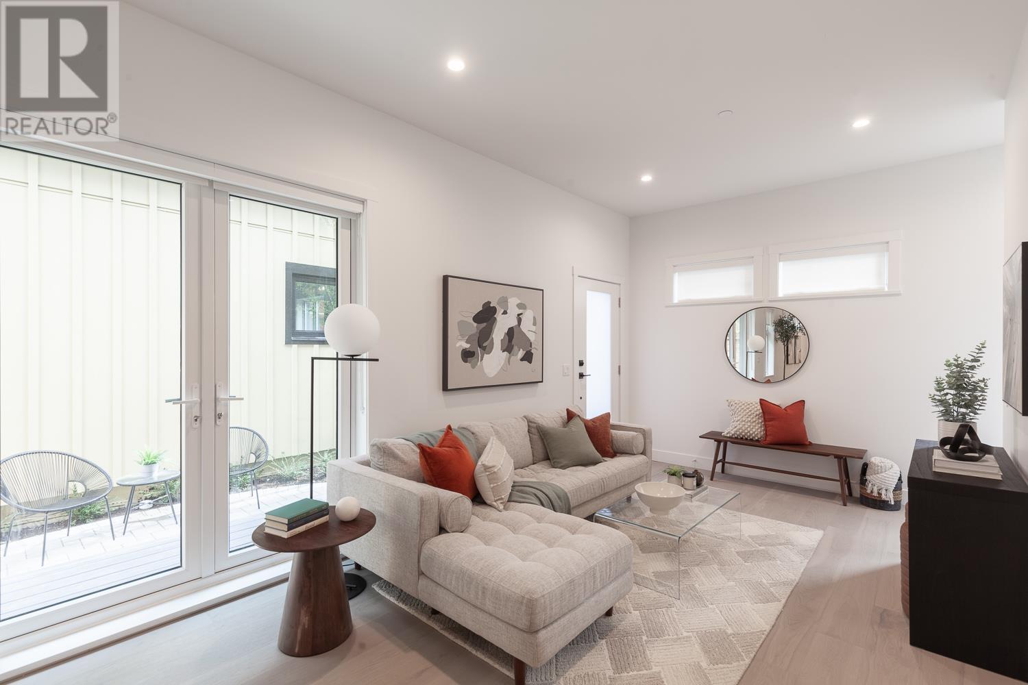 Property at 1071 SEMLIN DRIVE image 5
