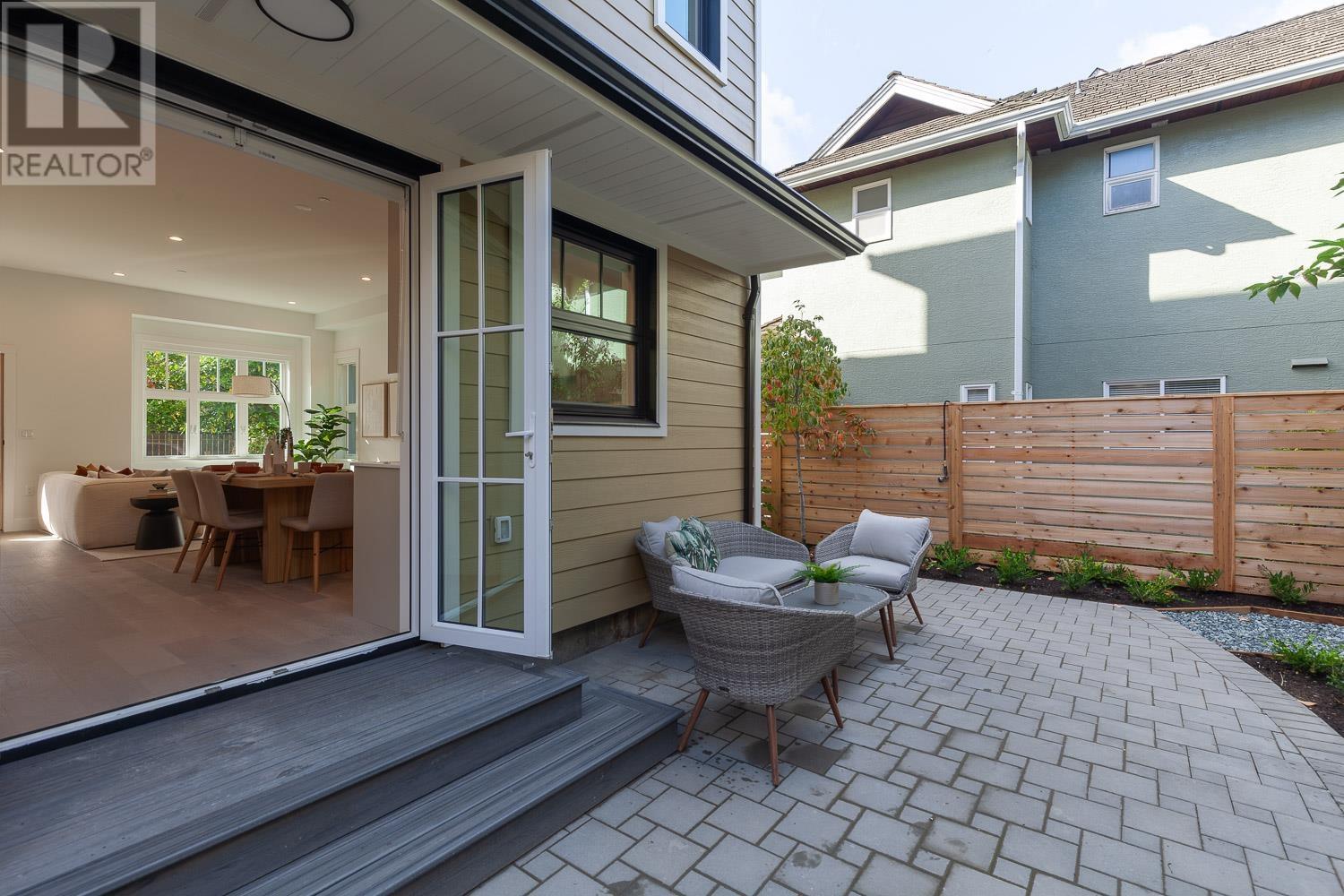 1961 Napier Street, Vancouver, British Columbia  V5L 2N6 - Photo 12 - R2960729