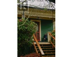 1121 EDINBURGH STREET, New Westminster, British Columbia