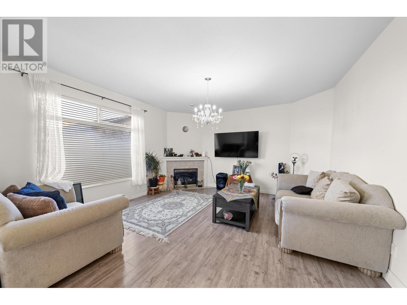 1183 Riverside Drive, Port Coquitlam, British Columbia  V3B 7Y6 - Photo 1 - R2960493