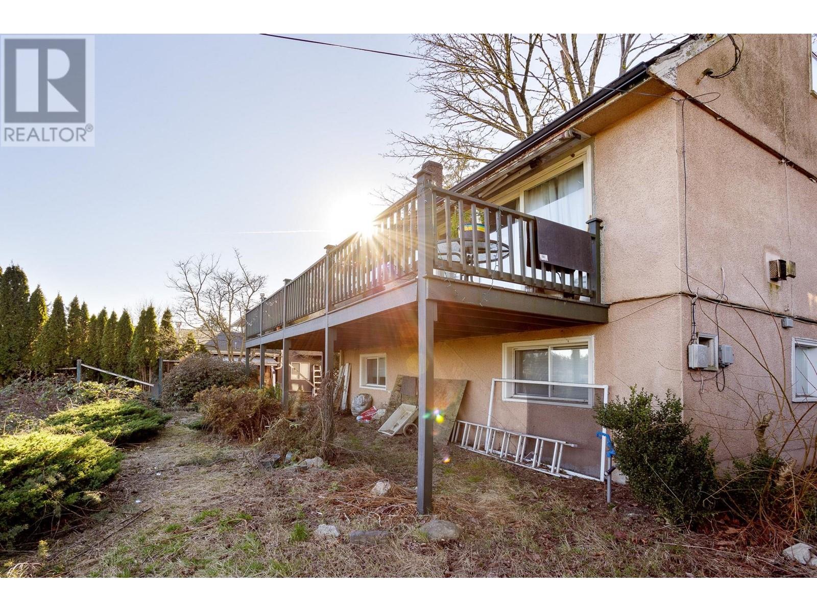 1013 Tuxedo Drive, Port Moody, British Columbia  V3H 1L3 - Photo 26 - R2954012