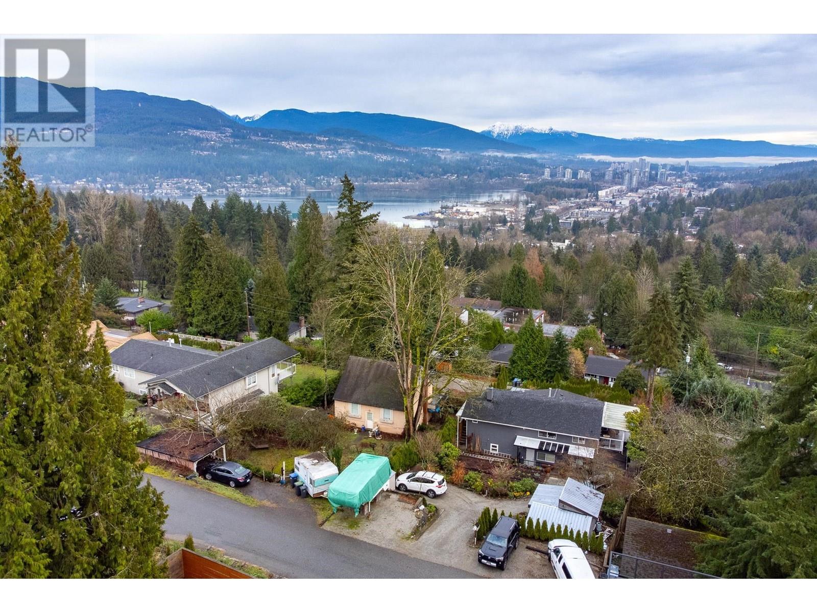 1013 Tuxedo Drive, Port Moody, British Columbia  V3H 1L3 - Photo 1 - R2954012