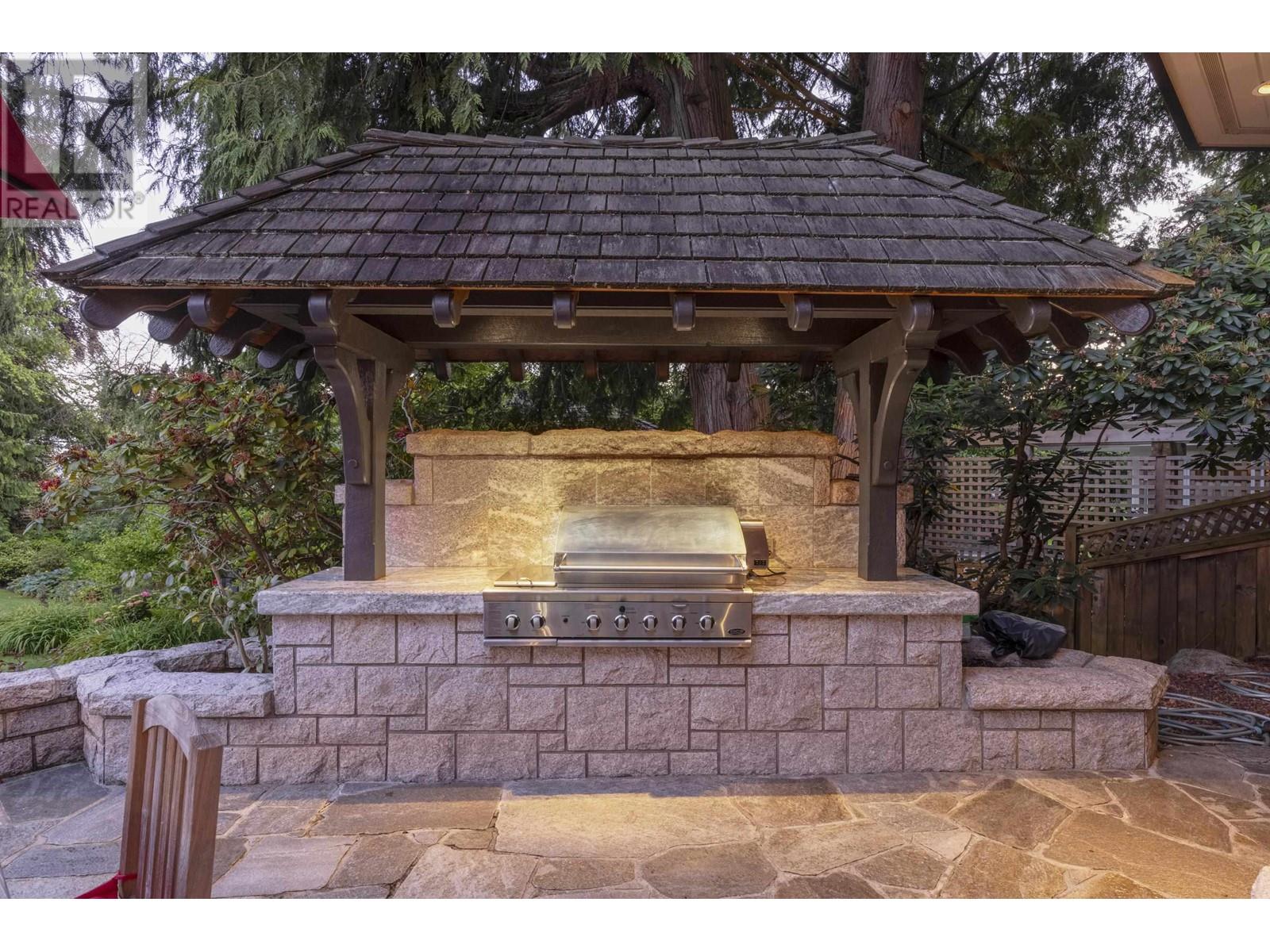 2980 Palmerston Avenue, West Vancouver, British Columbia  V7V 2X3 - Photo 35 - R2960251