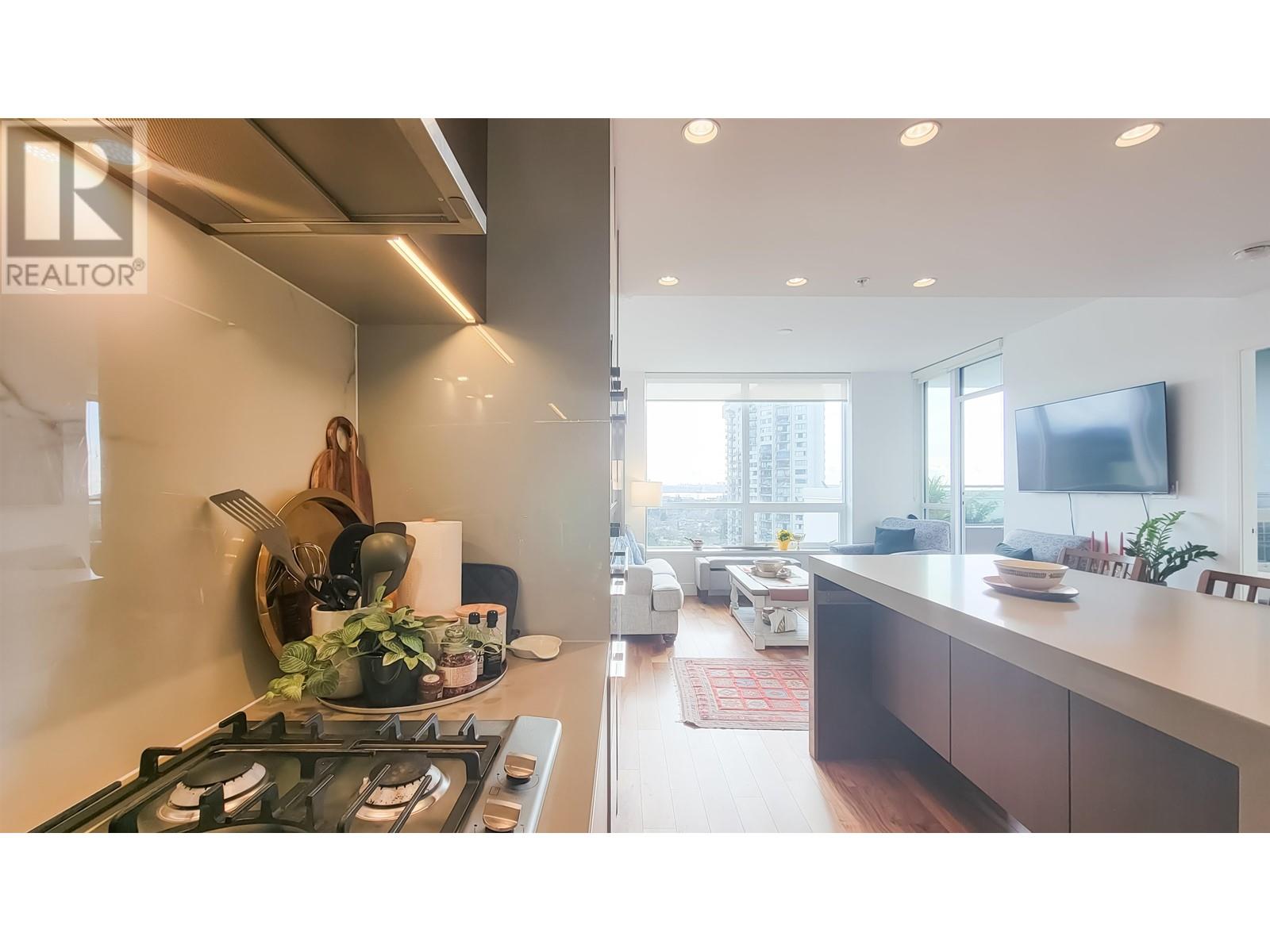 1302 1632 Lions Gate Lane, North Vancouver, British Columbia  V7P 0E2 - Photo 4 - R2948541