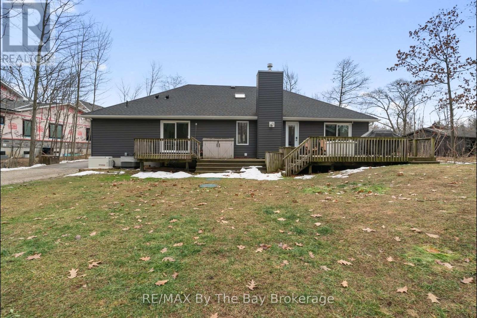 12 Birchwood Trail, Wasaga Beach, Ontario  L9Z 1B2 - Photo 36 - S11943031