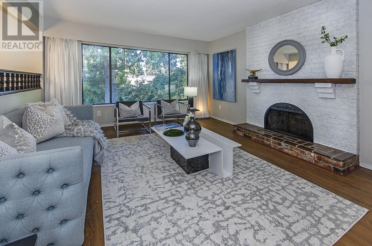 1490 Apel Drive, Port Coquitlam, British Columbia  V3B 2V4 - Photo 4 - R2960526