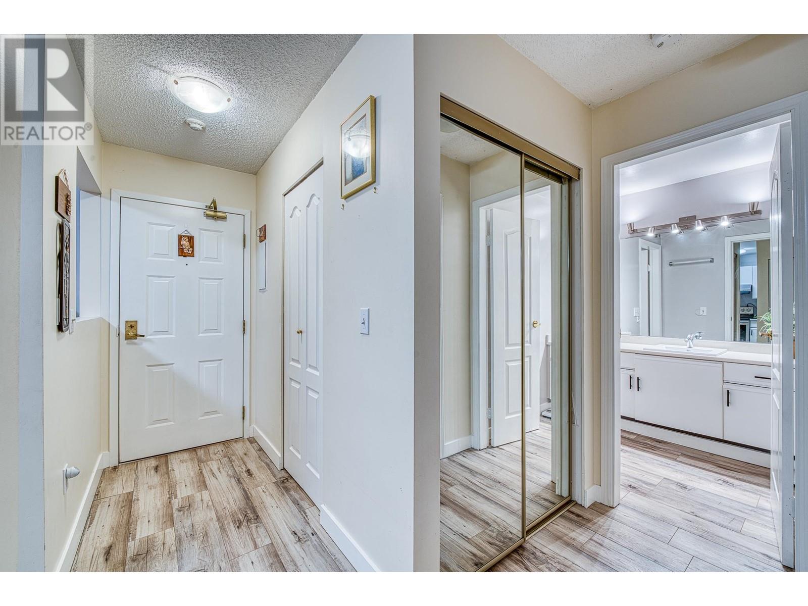 307 7580 Minoru Boulevard, Richmond, British Columbia  V6Y 1Z5 - Photo 10 - R2959212