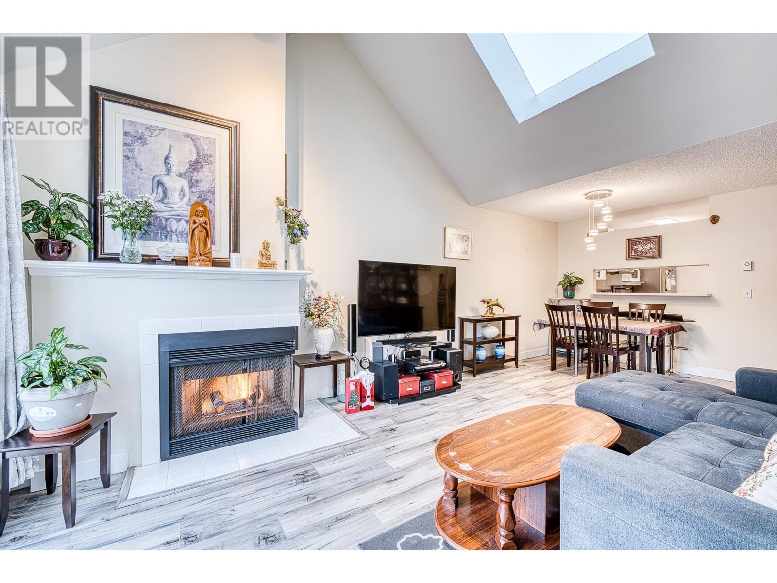 307 7580 Minoru Boulevard, Richmond, British Columbia  V6Y 1Z5 - Photo 2 - R2959212