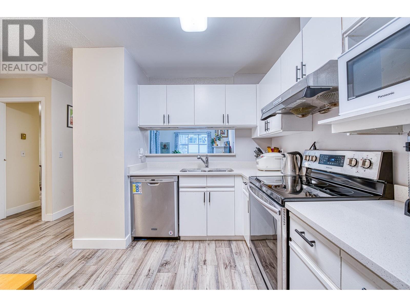 307 7580 Minoru Boulevard, Richmond, British Columbia  V6Y 1Z5 - Photo 7 - R2959212