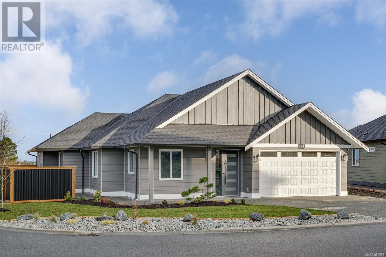 Property at 225 Dunbar Way image 2