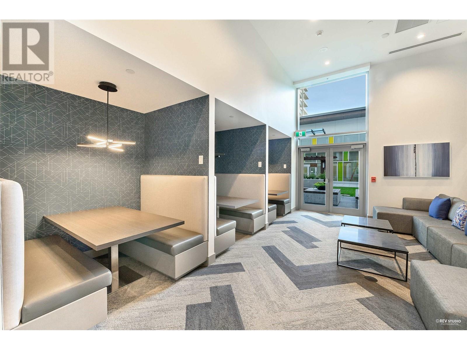 Listing Picture 28 of 29 : 1503 6700 DUNBLANE AVENUE, Burnaby / 本拿比 - 魯藝地產 Yvonne Lu Group - MLS Medallion Club Member