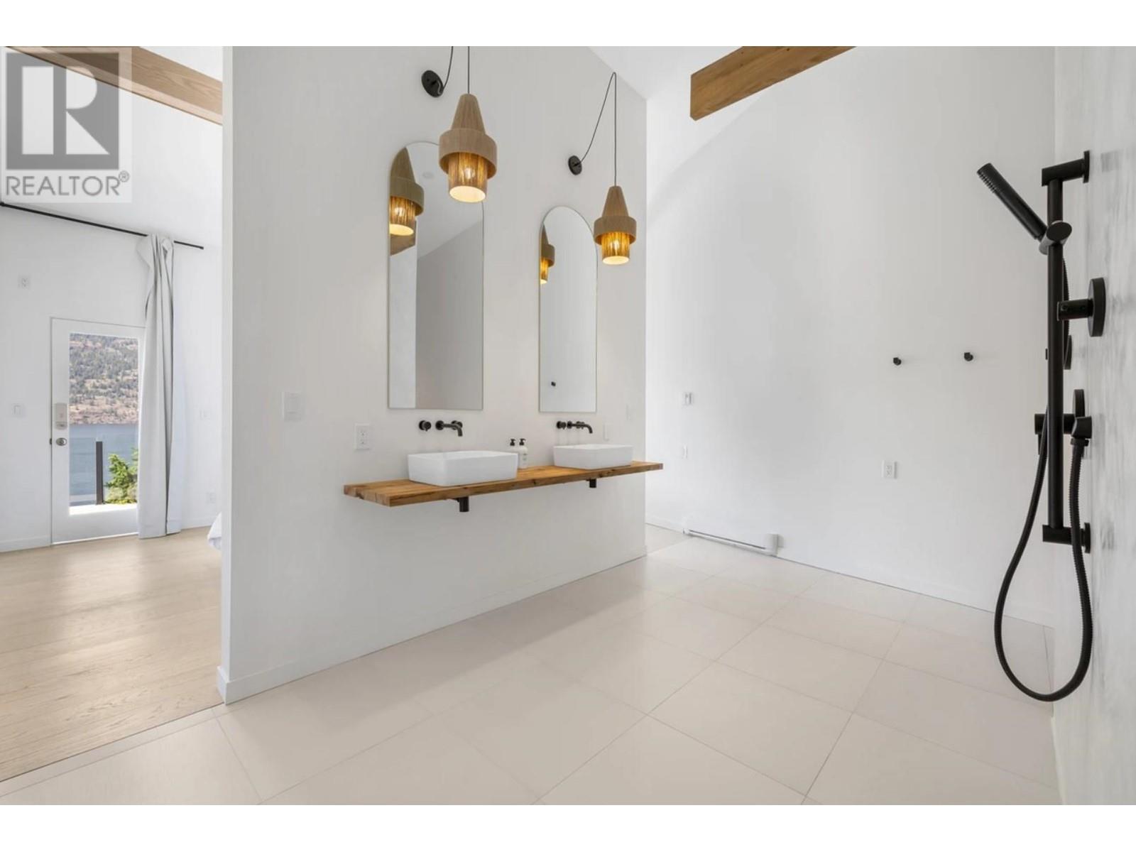 Property at 1876 Dewdney Road image 1