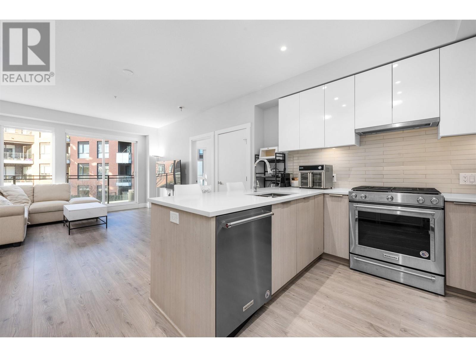 Listing Picture 9 of 37 : 309 3588 SAWMILL CRESCENT, Vancouver / 溫哥華 - 魯藝地產 Yvonne Lu Group - MLS Medallion Club Member