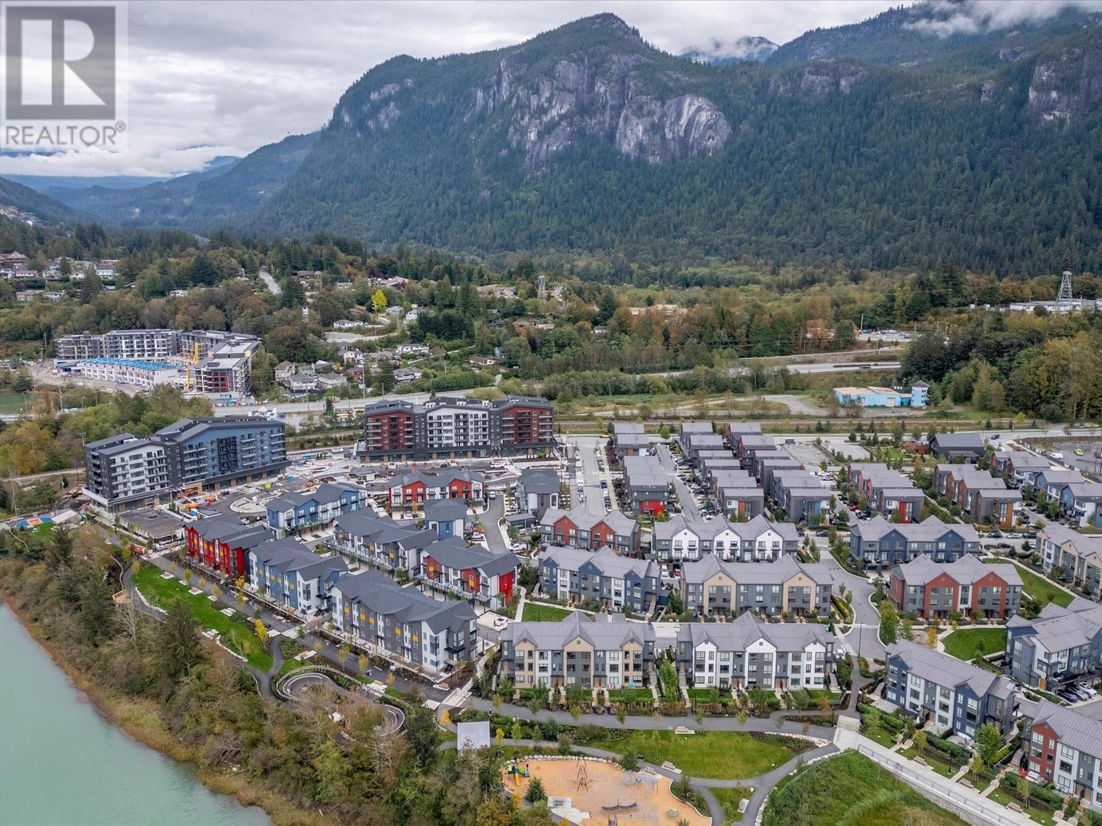 38062 Helm Way, Squamish, British Columbia  V0N 3G0 - Photo 18 - R2960769