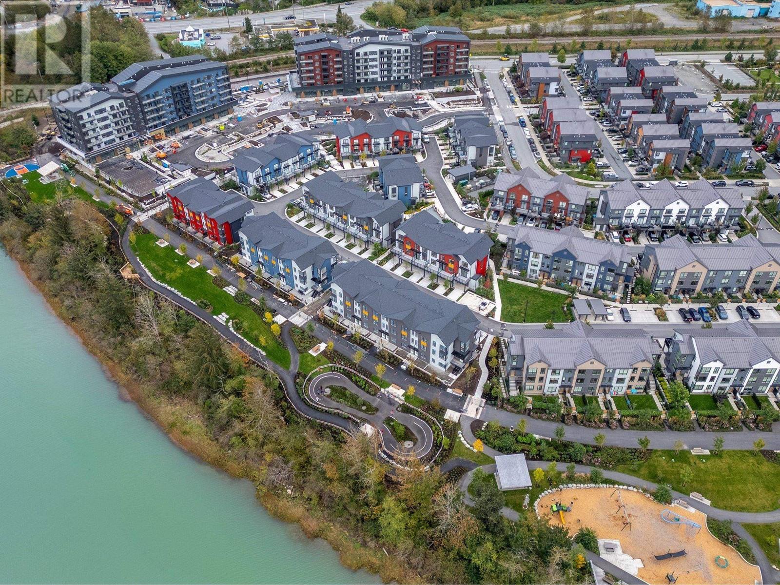 38062 Helm Way, Squamish, British Columbia  V0N 3G0 - Photo 19 - R2960769